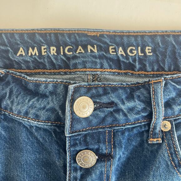 American Eagle AE Low-Rise Tomgirl Short Denim Jean Rolled Hem - Size 8 - Picture 6 of 8